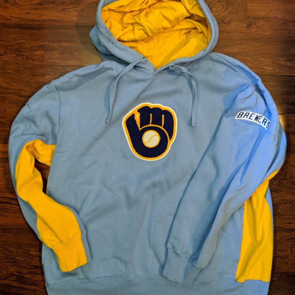 Retro Milwaukee Brewer's hooded sweatshirt - Picture 1 of 3